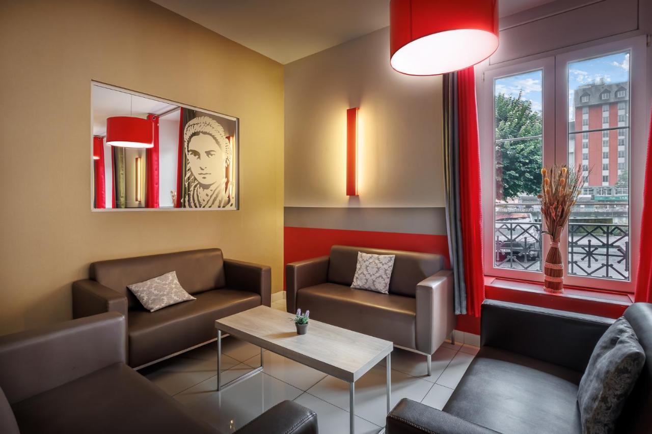 Hotel Saint Louis De France Lourdes Exteriör bild